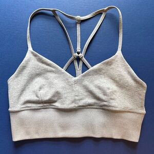 Alo Yoga Light Gray Lounge Bra
